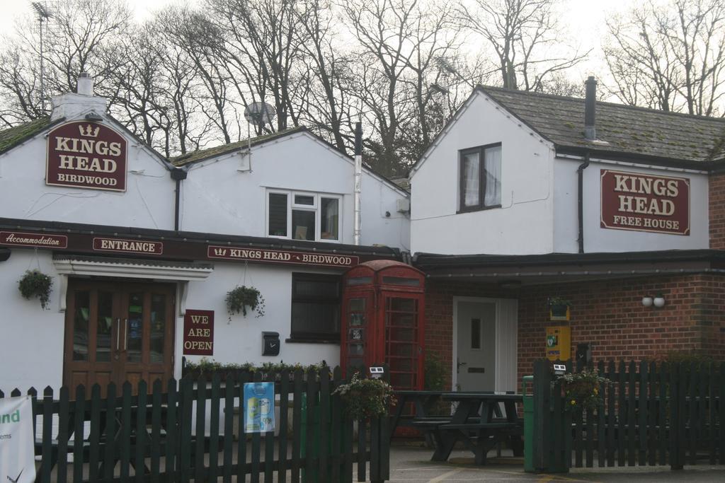 The Kings Head Inn Gloucester Ngoại thất bức ảnh
